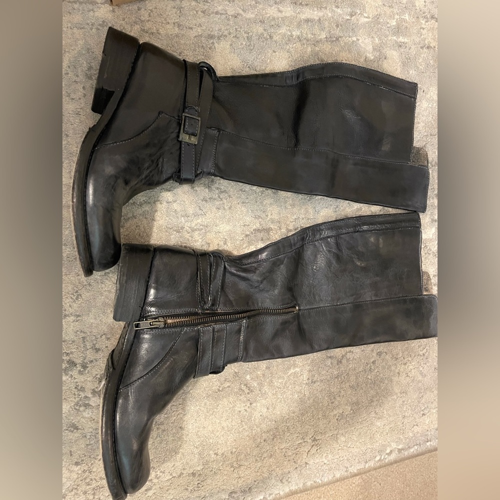 Size 7 bed stu boots cobbler series in black
